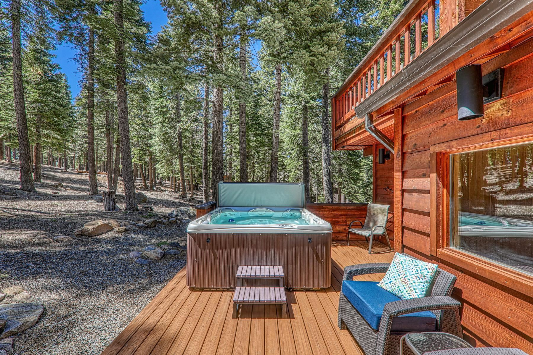 1402 Oxen Run Road Truckee, CA 96161 - Photo 2 of 28