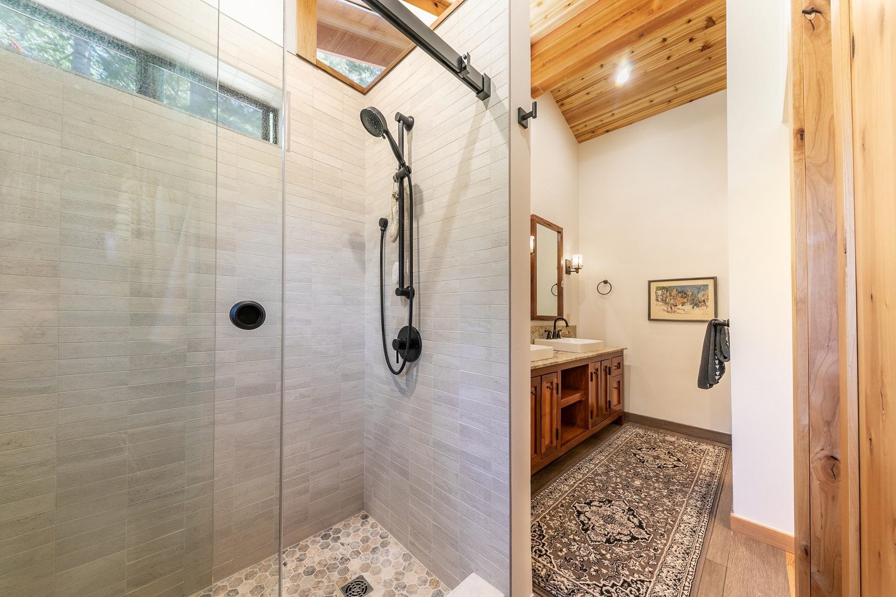 1402 Oxen Run Road Truckee, CA 96161 - Photo 24 of 28