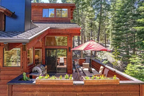 $2,385,000 | 1402 Oxen Run Road, Truckee, CA 96161