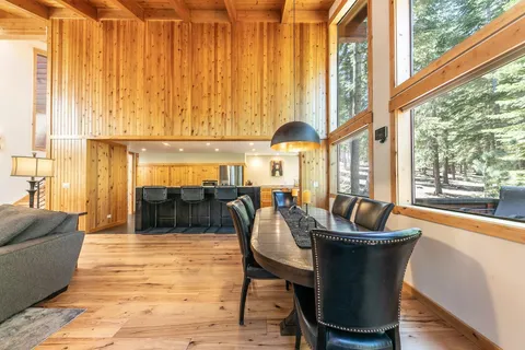 $2,385,000 | 1402 Oxen Run Road, Truckee, CA 96161