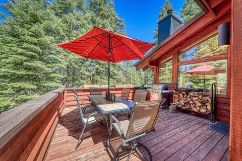 $2,385,000 | 1402 Oxen Run Road, Truckee, CA 96161