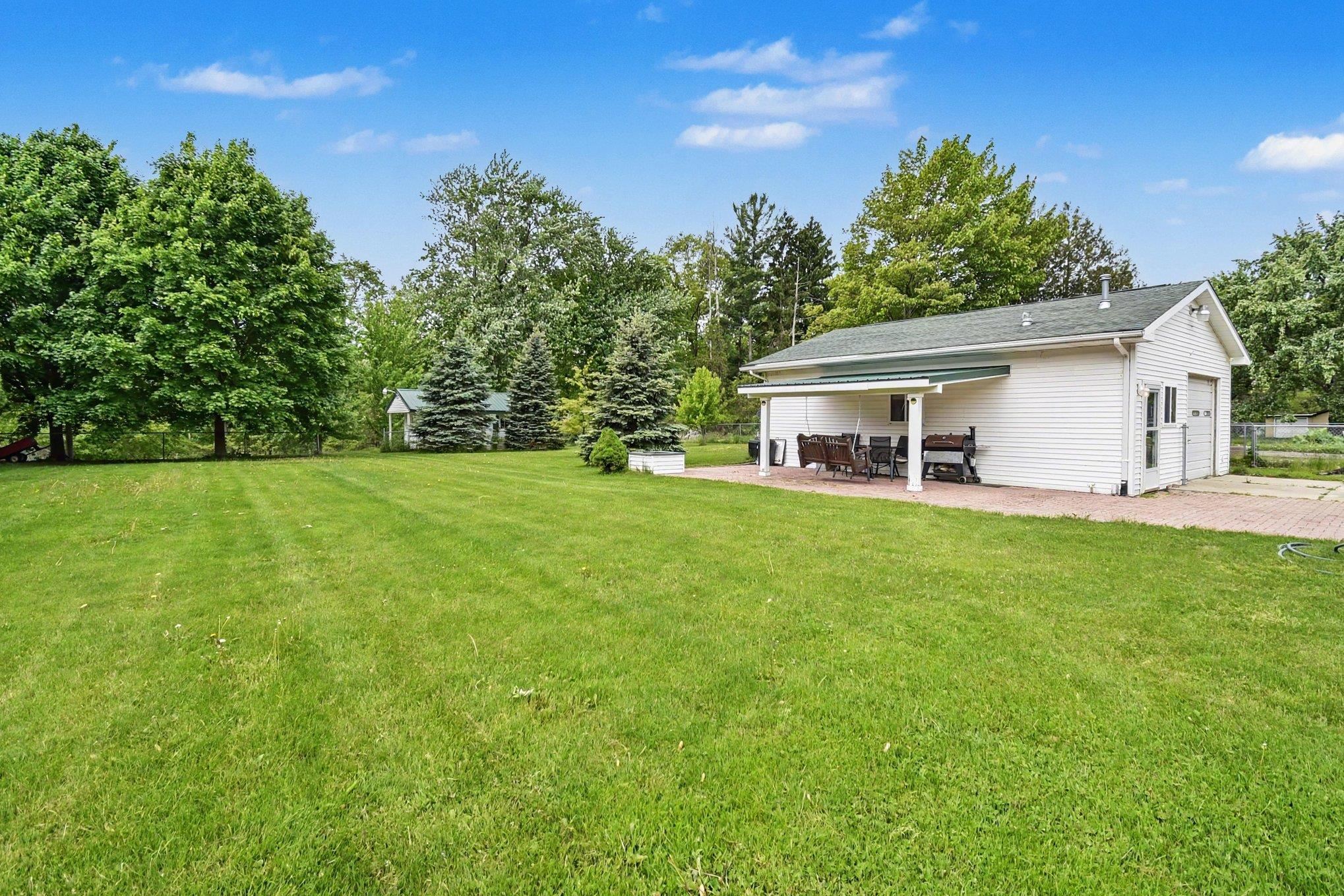 2861 Midland Road Saginaw, MI 48603 - Photo 23 of 30