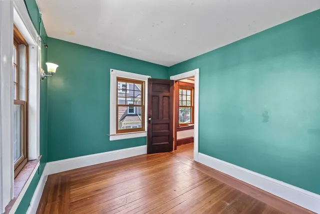 $350,000 | 15 Mountainview Street, Springfield, MA 01108