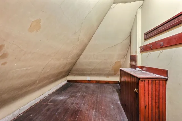 $350,000 | 15 Mountainview Street, Springfield, MA 01108