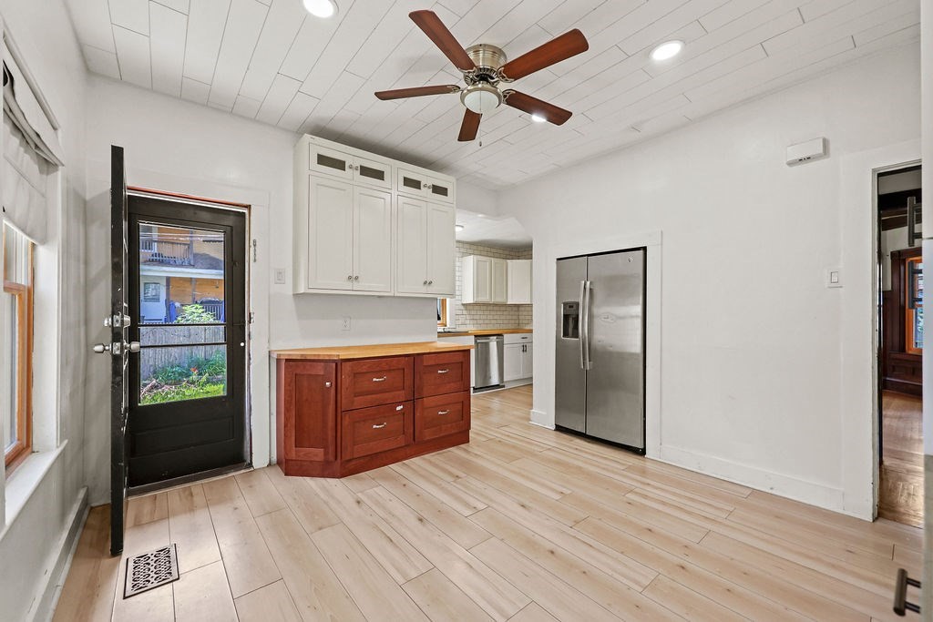 15 Mountainview Street Springfield, MA 01108 - Photo 9 of 37 Gallery Image 9