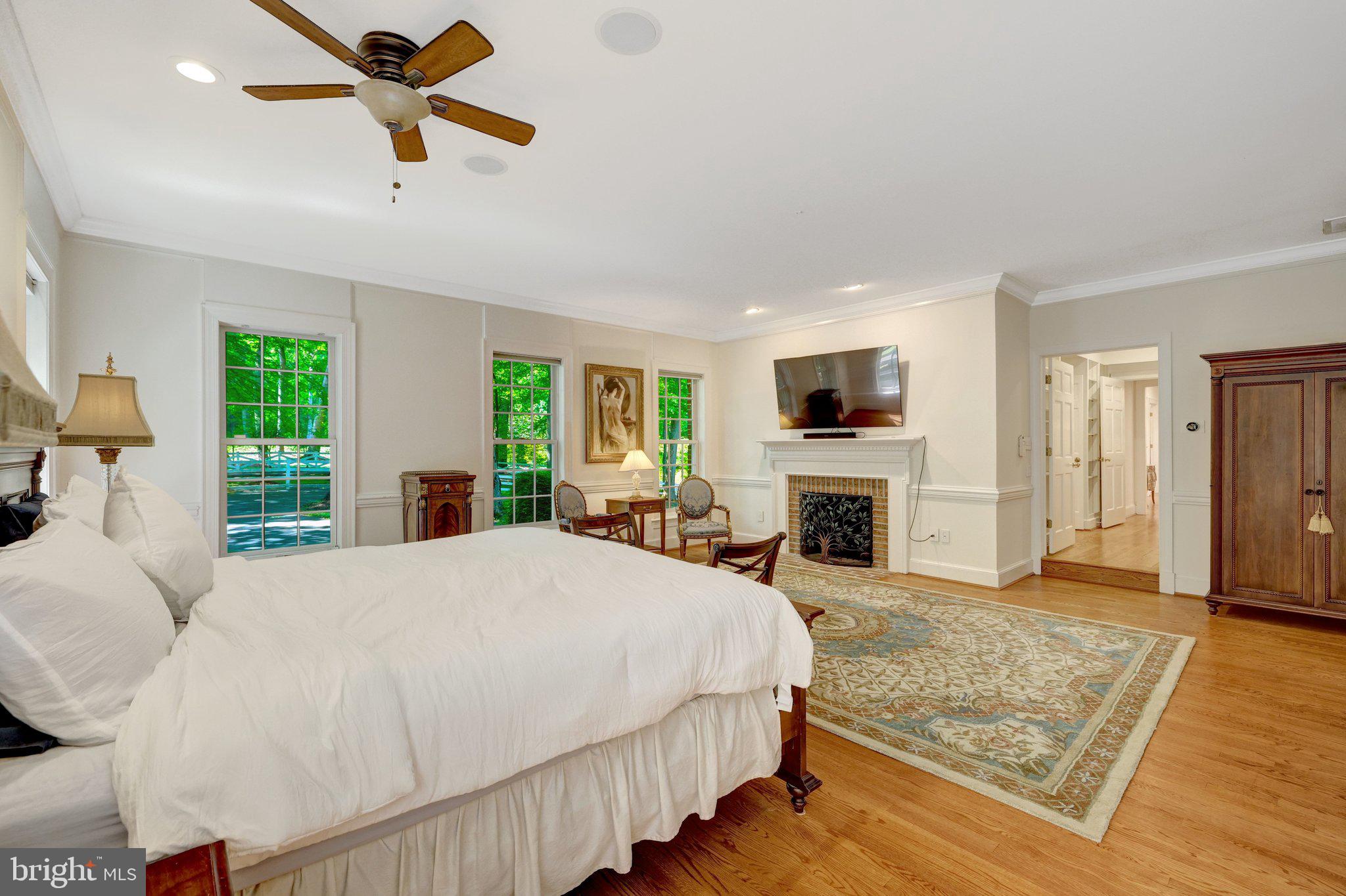105 Interpromontory Road Great Falls, VA 22066 - Photo 22 of 76