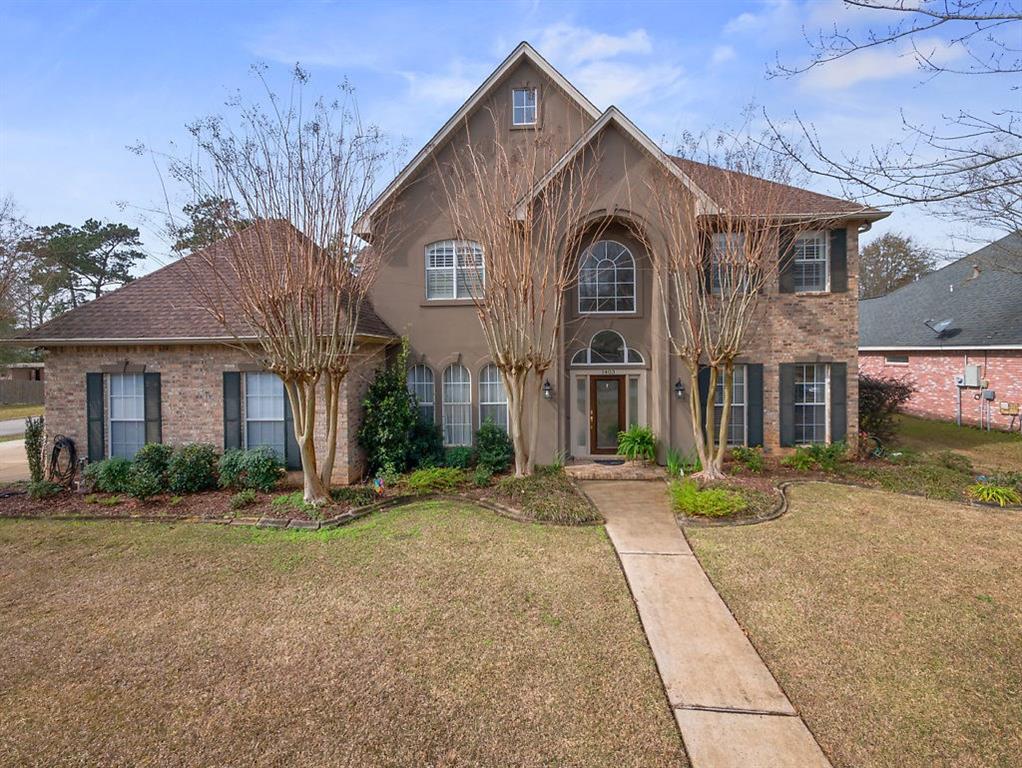 1403 Ridge Way Drive Mandeville, LA 70471 - Photo 1 of 35 Gallery Image 1