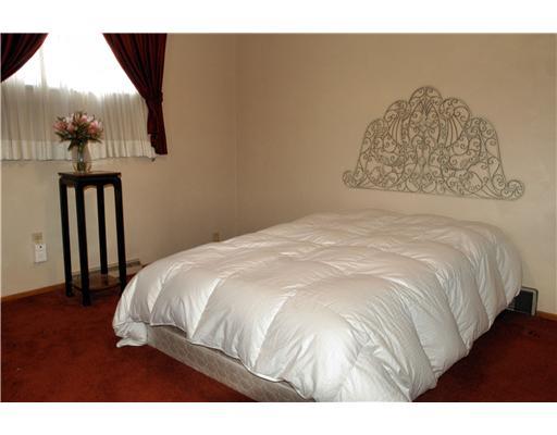 4051 Willett Road Baldwin, PA 15227 - Photo 11 of 18 Master Bedroom.