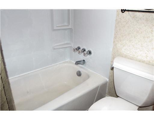 4051 Willett Road Baldwin, PA 15227 - Photo 17 of 18 Master Bath/Spa.
