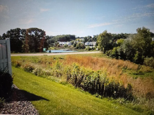 $2,100 | 7445 Timber Crest Drive South, Cottage Grove, MN 55016