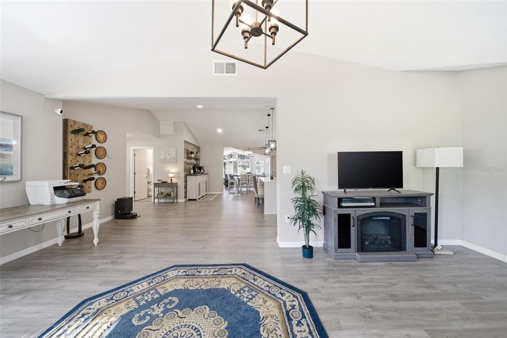 7250 Treasure Island Road Leesburg, FL 34788 - Photo 5 of 34