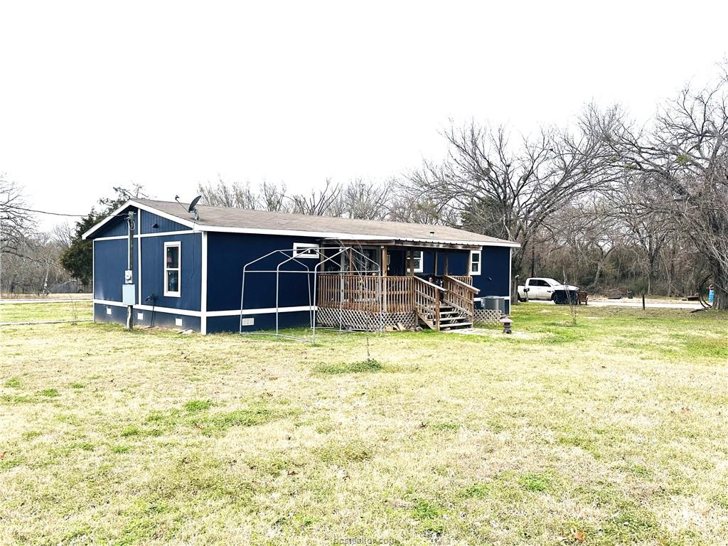 704 Riley Street Rockdale, TX 76567 - Photo 23 of 27