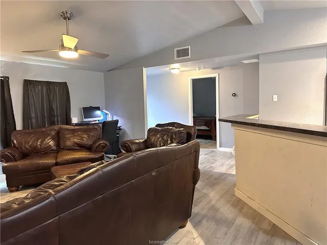 $175,000 | 704 Riley Street, Rockdale, TX 76567