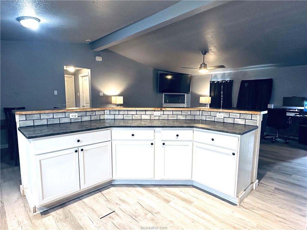 704 Riley Street Rockdale, TX 76567 - Photo 10 of 27