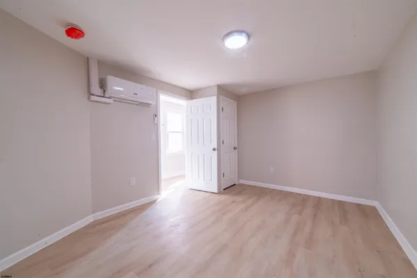 $1,500 | 115 North Delancy Place, Unit 1, Atlantic City, NJ 08401