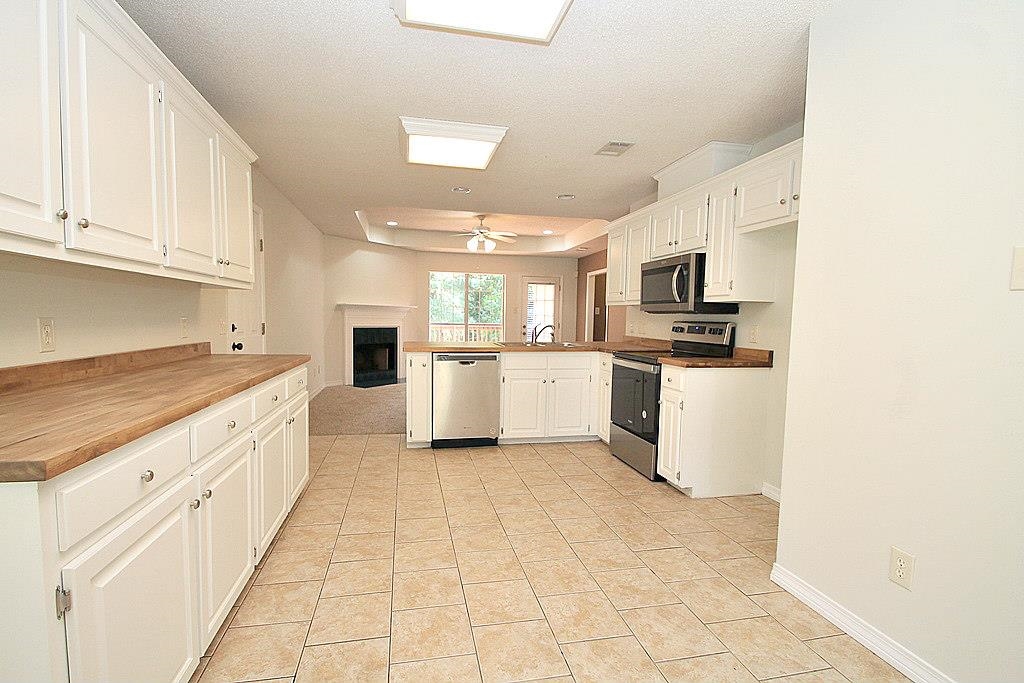 242 Montclair Loop Daphne, AL 36526 - Photo 3 of 22