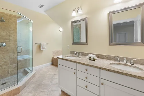 $1,599,000 | 38 Courtyard Place, Unit 38, Lexington, MA 02420