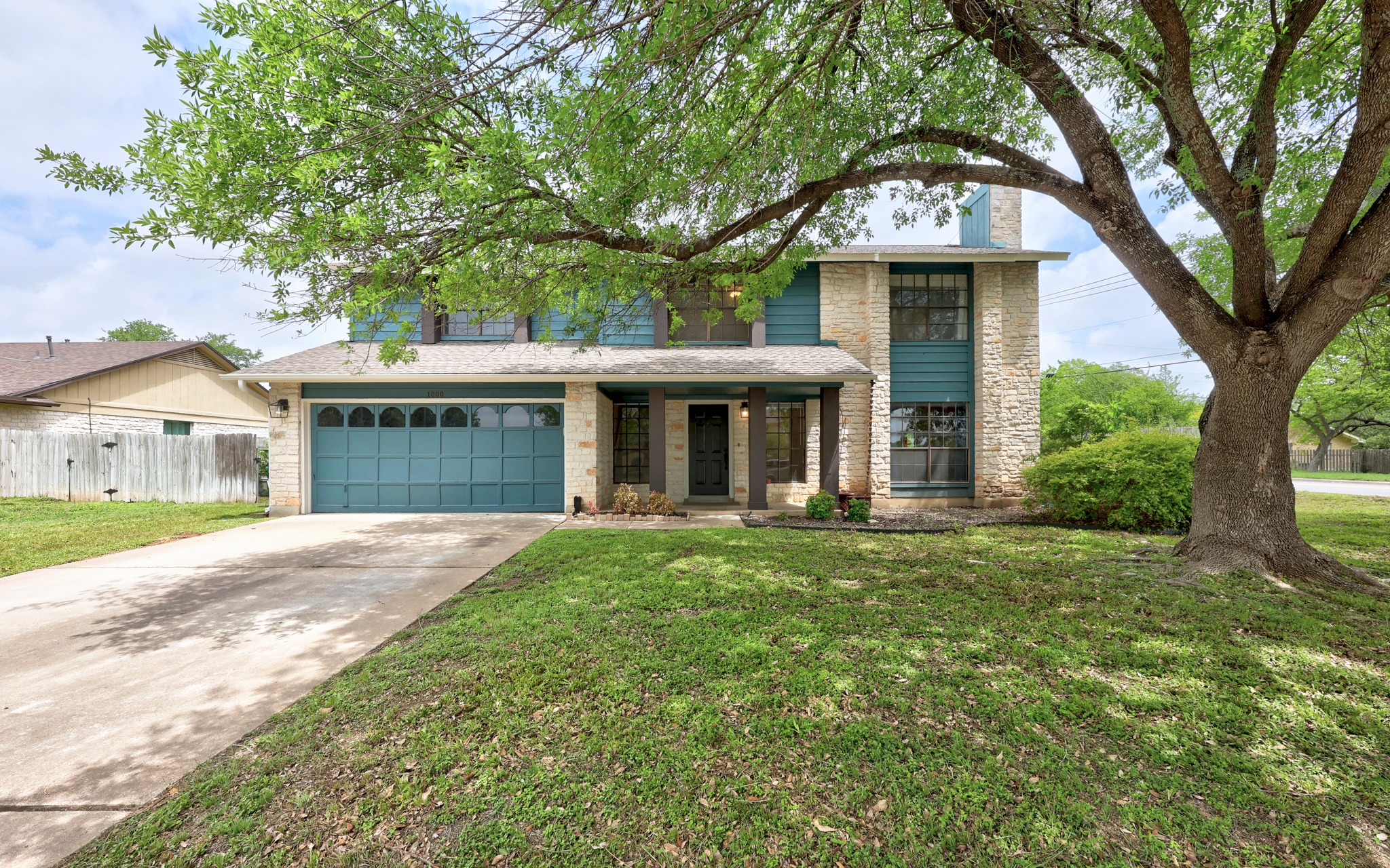 1000 West Noton Street Pflugerville, TX 78660 - Photo 1 of 35 front view of a house with a yard