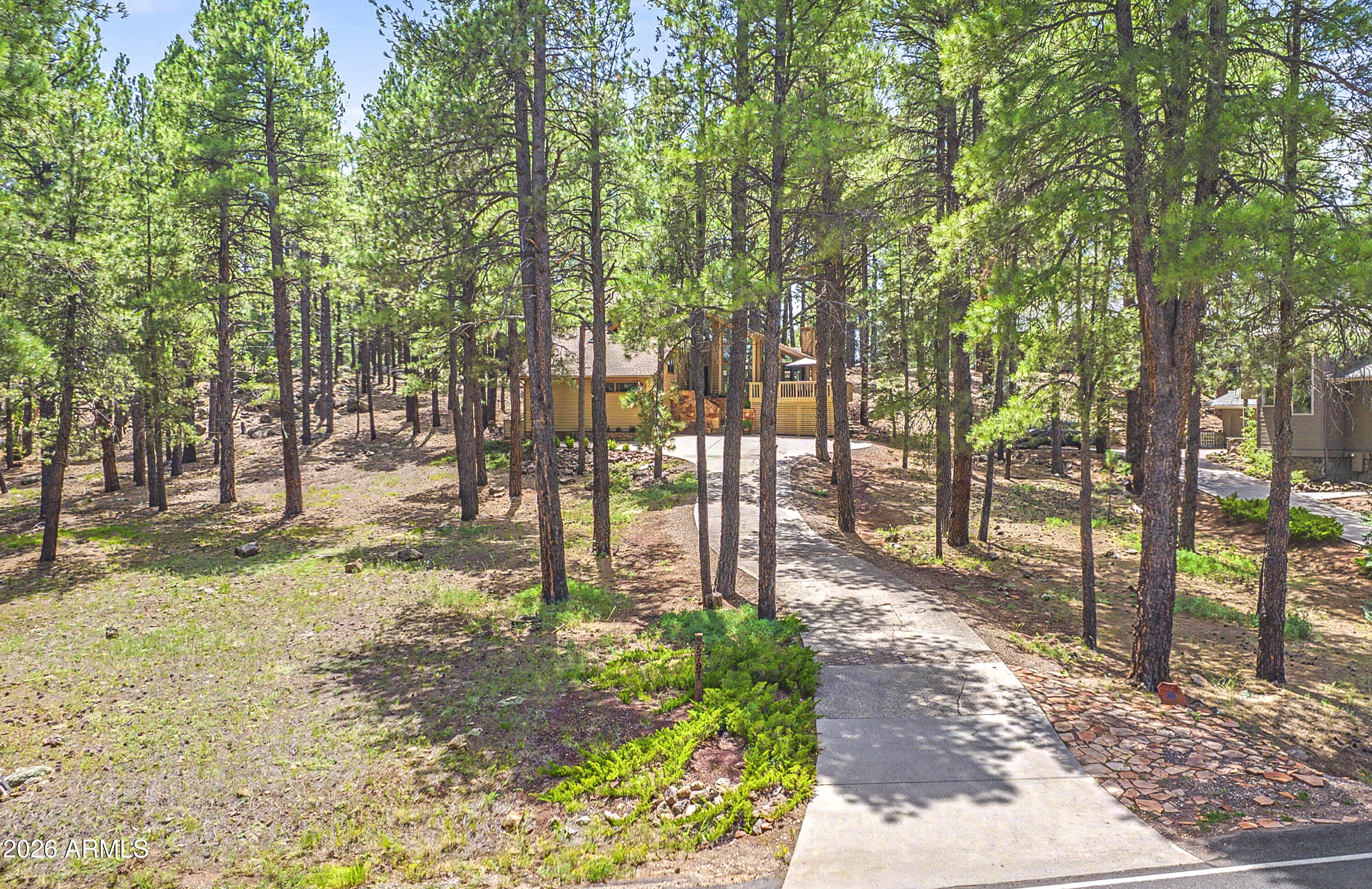 5797 Griffiths Spring Flagstaff, AZ 86005 - Photo 4 of 32 3