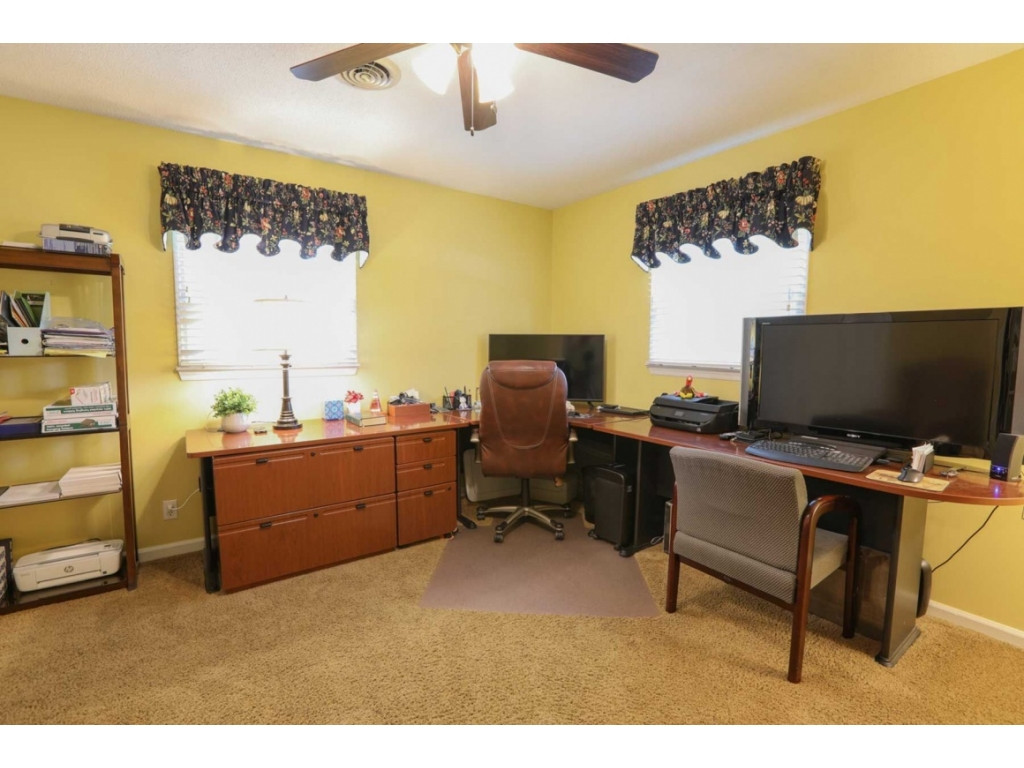 3 Sundale Road Johnson City, TN 37604 - Photo 20 of 29 Photo 20