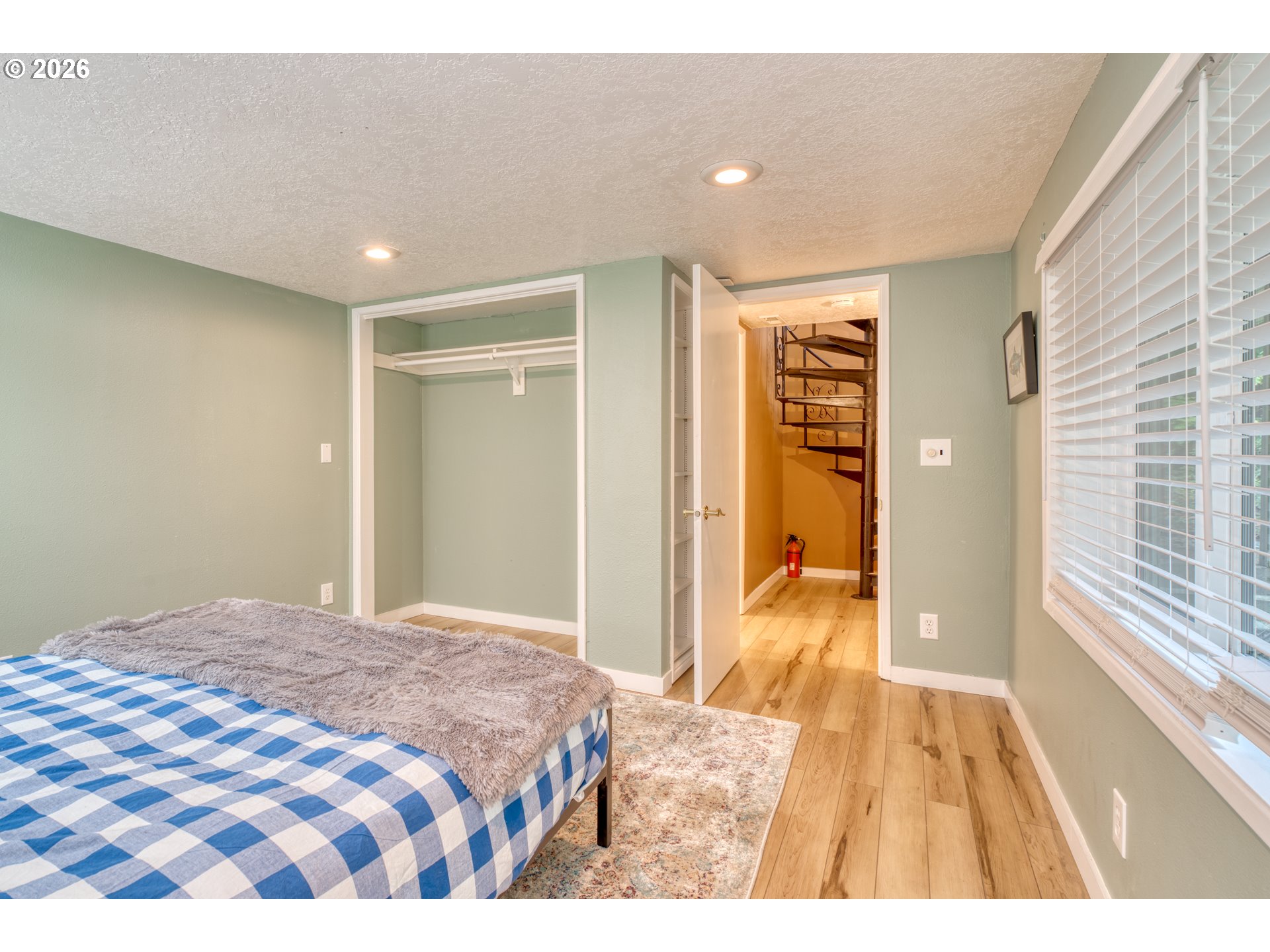 69437 East Vine Maple Drive Rhododendron, OR 97049 - Photo 32 of 47