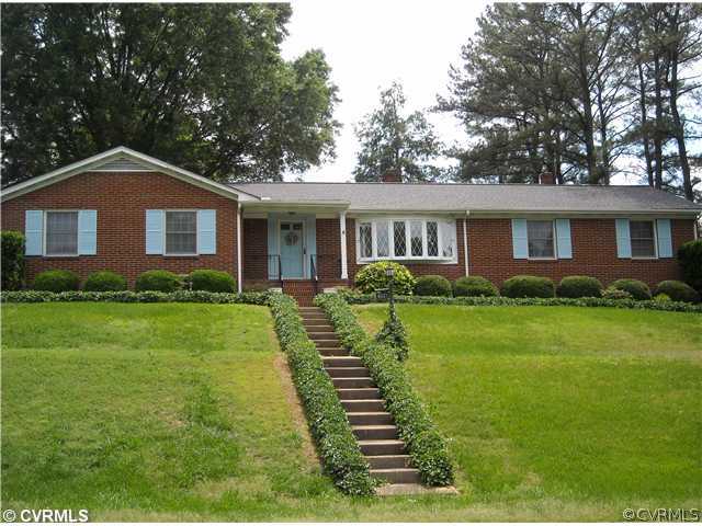4523 Shoremeade Road North Chesterfield, VA 23234 - Photo 1 of 12 Exterior Front - 4523 Shoremeade Road