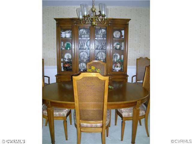 4523 Shoremeade Road North Chesterfield, VA 23234 - Photo 8 of 12 Dining Room - Formal Dining Room with carpet (Wood
