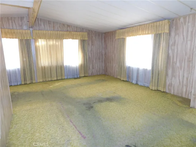 $89,900 | 33600 Calimesa Boulevard, Unit 111, Yucaipa, CA 92399