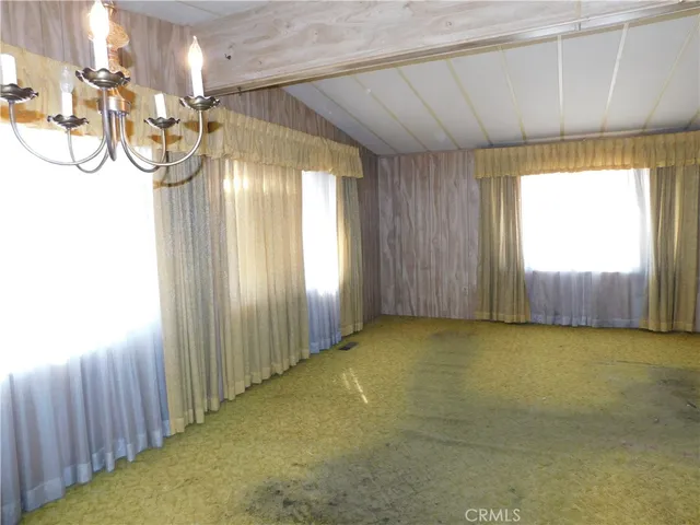 $89,900 | 33600 Calimesa Boulevard, Unit 111, Yucaipa, CA 92399