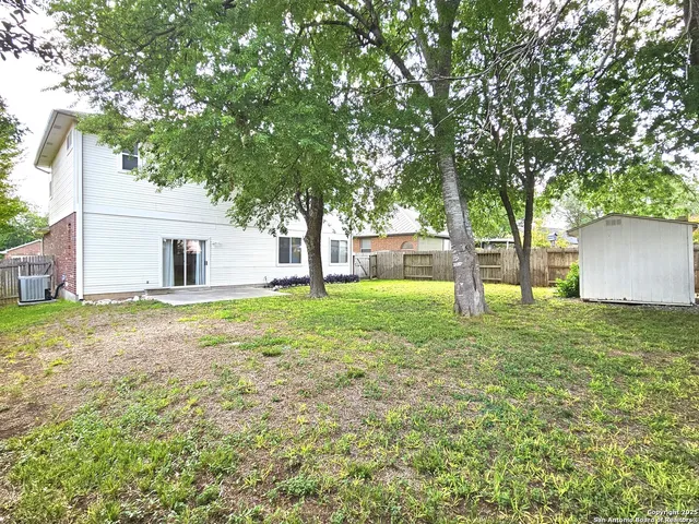 $1,700 | 237 Tapwood Lane, Cibolo, TX 78108