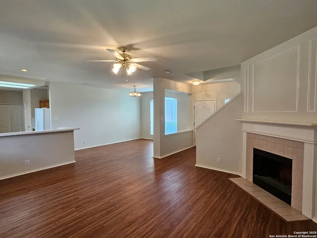 $1,700 | 237 Tapwood Lane, Cibolo, TX 78108