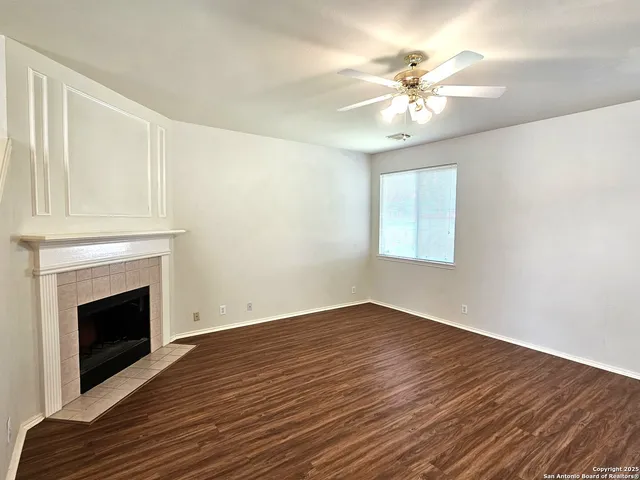 $1,700 | 237 Tapwood Lane, Cibolo, TX 78108