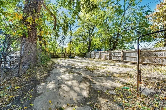 $180,000 | 2623 East 29th Street, Kansas City, MO 64128