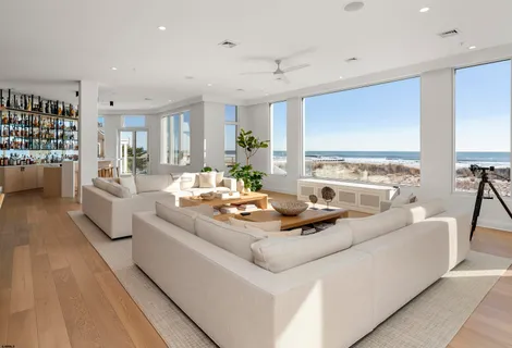 $13,900,000 | 4900 Boardwalk, Ventnor City, NJ 08406