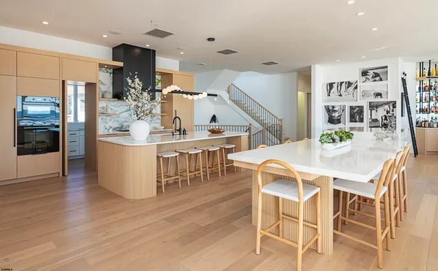 $13,900,000 | 4900 Boardwalk, Ventnor City, NJ 08406