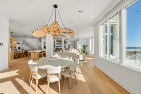 $13,900,000 | 4900 Boardwalk, Ventnor City, NJ 08406