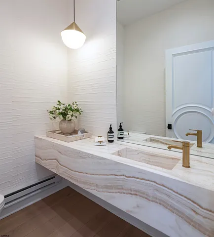 $13,900,000 | 4900 Boardwalk, Ventnor City, NJ 08406