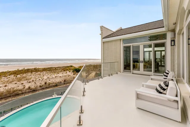 $13,900,000 | 4900 Boardwalk, Ventnor City, NJ 08406
