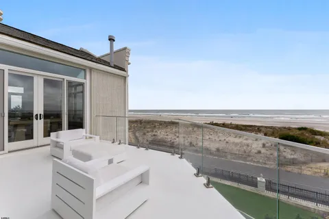 $13,900,000 | 4900 Boardwalk, Ventnor City, NJ 08406