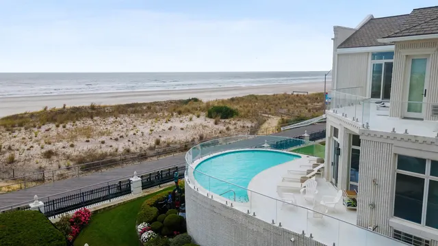 $13,900,000 | 4900 Boardwalk, Ventnor City, NJ 08406
