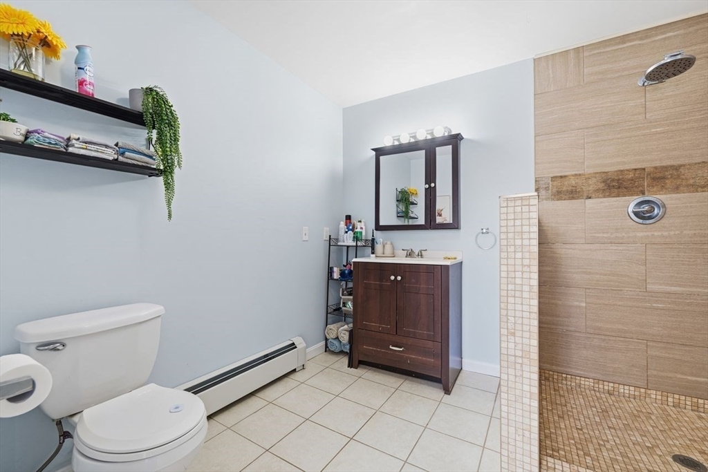 27 Ash Street Webster, MA 01570 - Photo 15 of 27