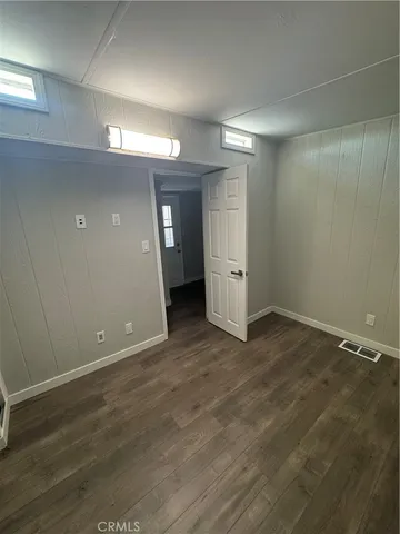 a view of empty room