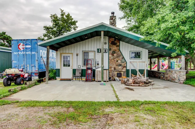 $619,000 | 58452 110 Street, Menahga, MN 56464