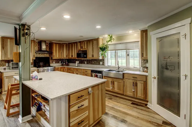 $619,000 | 58452 110 Street, Menahga, MN 56464