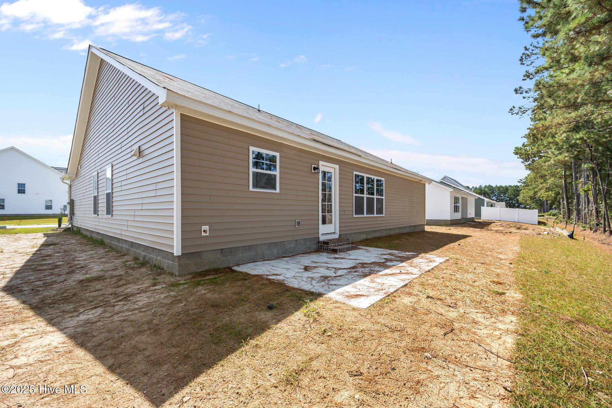2301 Rhinestone Drive Greenville, NC 27834 - Photo 12 of 43 12-web-or-mls-BLS_0008