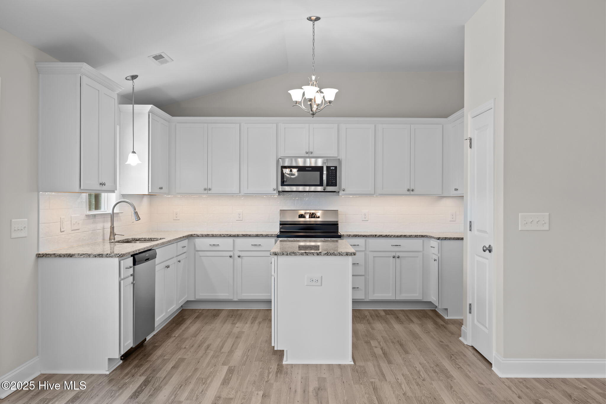 2301 Rhinestone Drive Greenville, NC 27834 - Photo 17 of 43 17-web-or-mls-BLS_0021