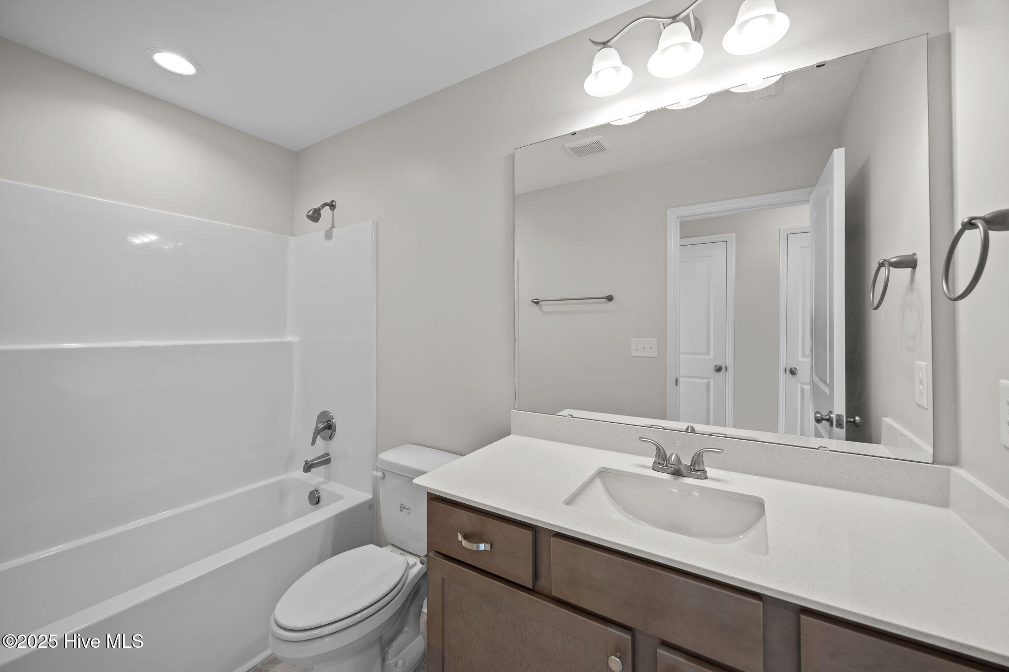 2301 Rhinestone Drive Greenville, NC 27834 - Photo 25 of 43 25-web-or-mls-BLS_0045