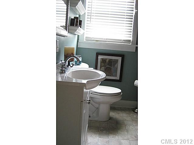 612 Sanders Street Chester, SC 29706 - Photo 10 of 14 Gallery Image 10