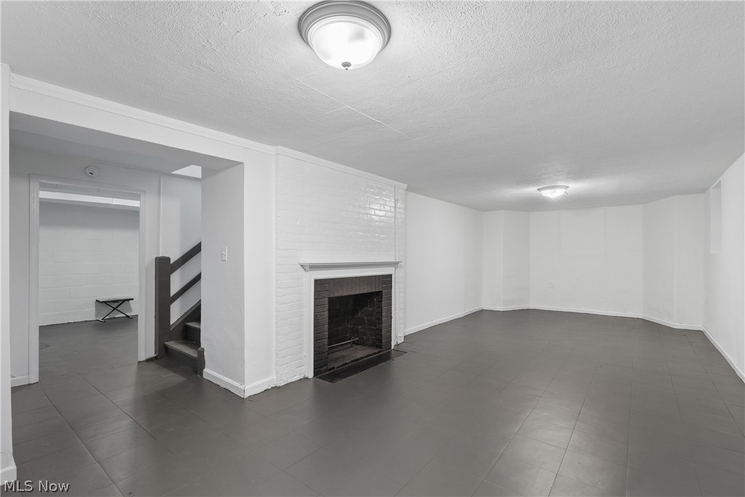 3400 Hollister Road Cleveland, OH 44118 - Photo 23 of 32