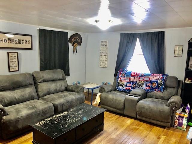 2056 Darlington Road Beaver Falls, PA 15010 - Photo 8 of 25 Gallery Image 8